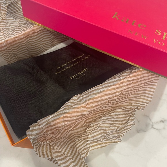 Kate Spade Patent Pump - Picture 7 of 9